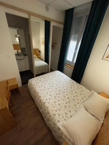 Hotel Le National Saint-Etienne  Exterior photo